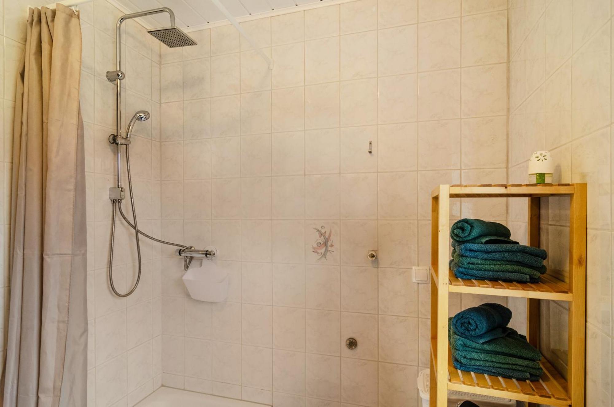 Ferienwohnung Neumann Neuschoo Esterno foto