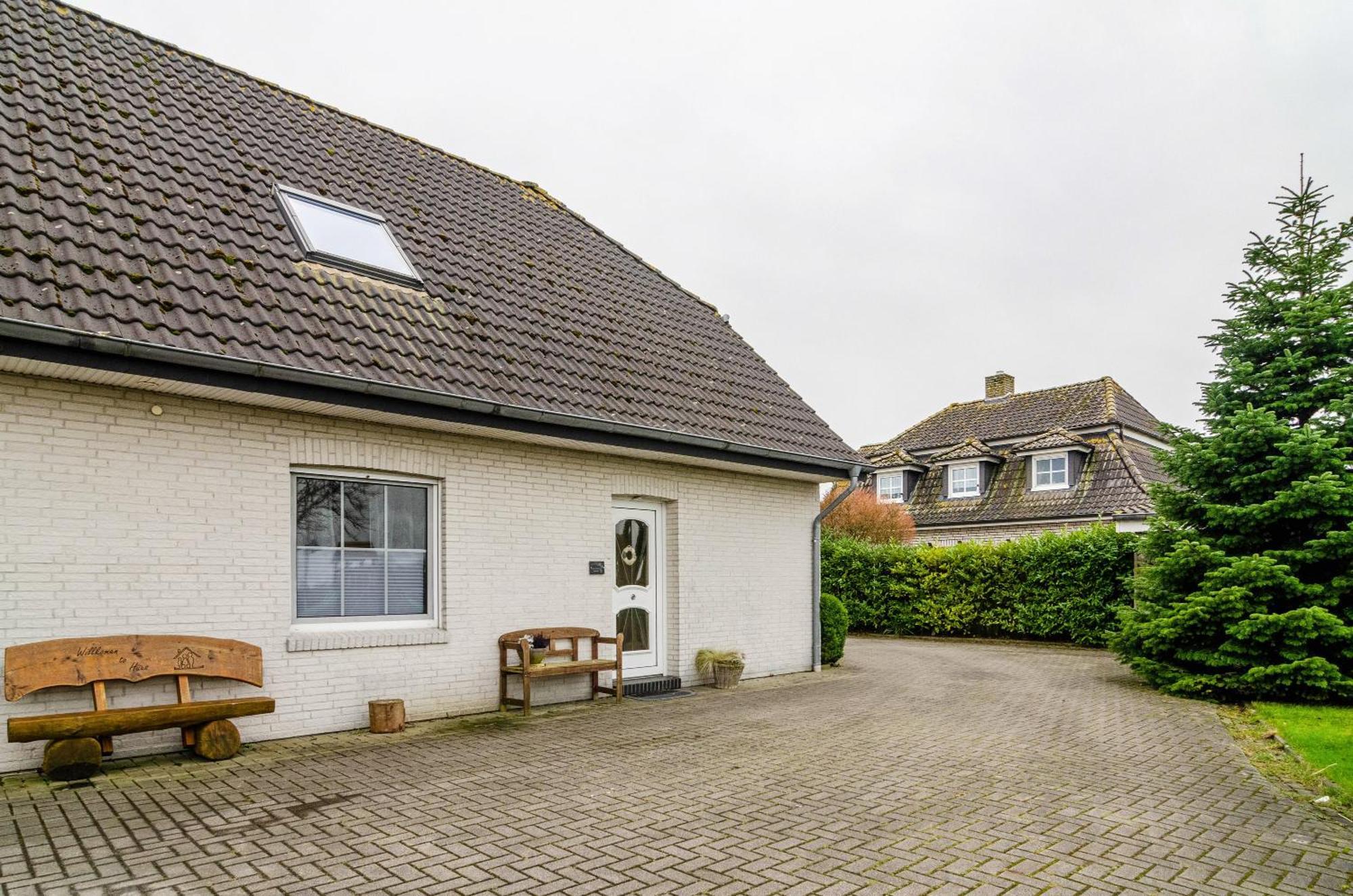 Ferienwohnung Neumann Neuschoo Esterno foto